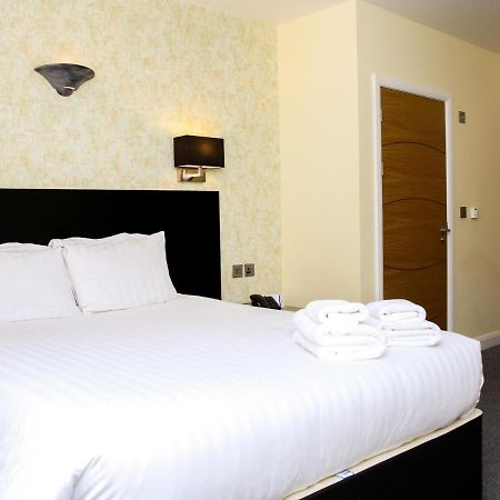 Oak Royal Hotel, Golf And Country Club Chorley  Exteriör bild